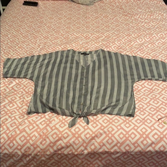 Fred David Blouse, silky and free flowing - Picture 1 of 7